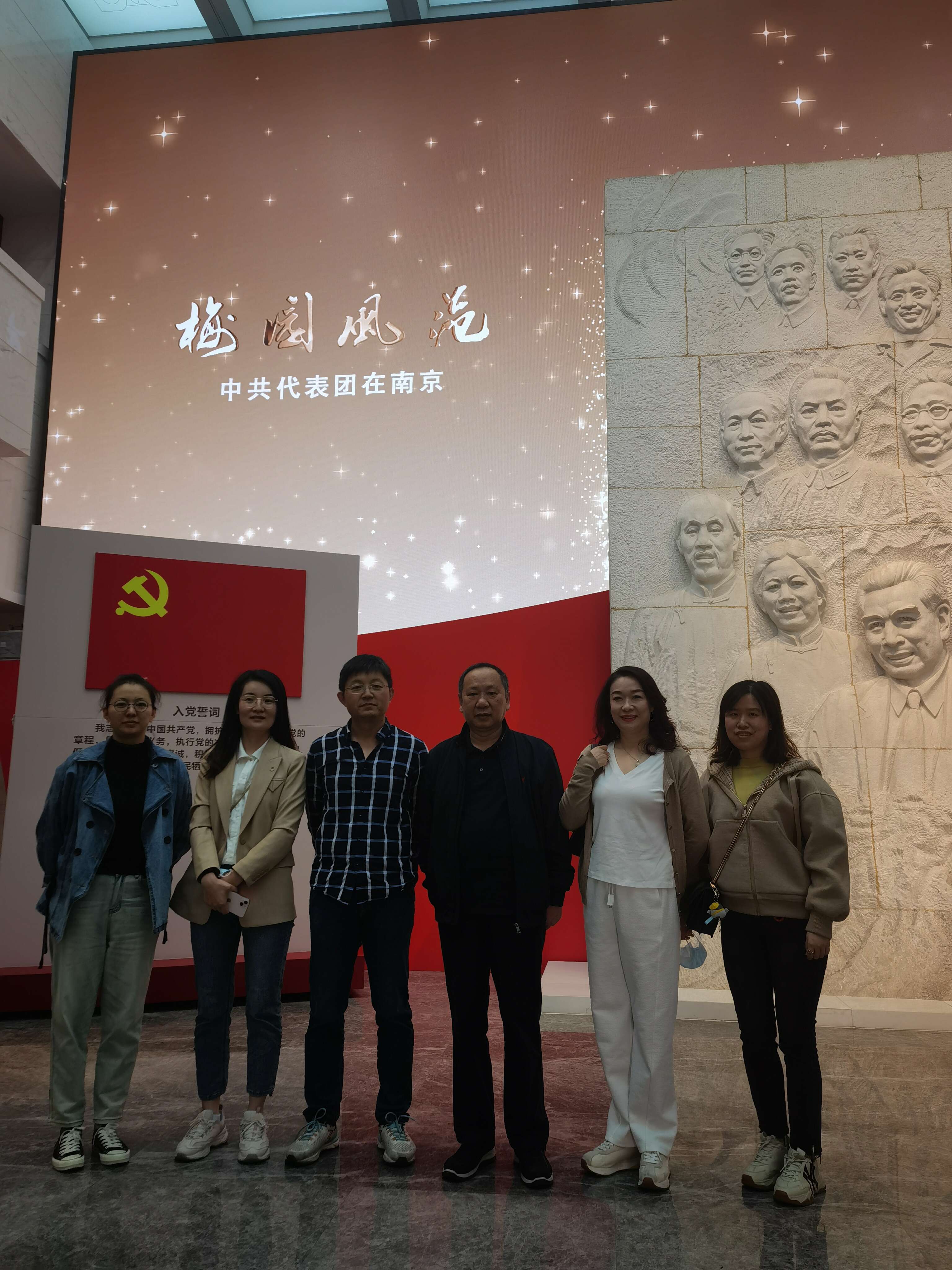 1685609735284291MYh6.jpg ${%}K@SV[@7R`I}XO48AH1L.jpg